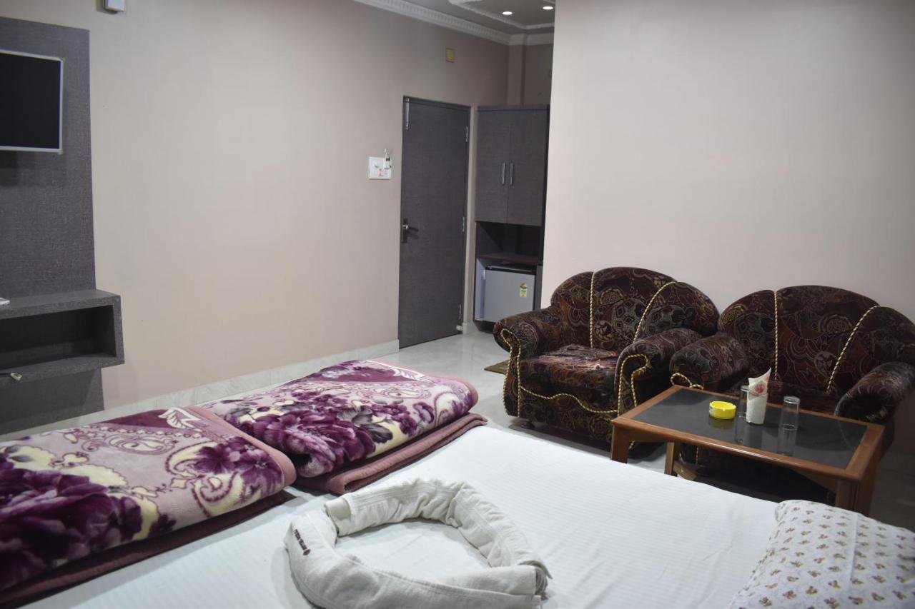 Hotel Suraj Balasore المظهر الخارجي الصورة